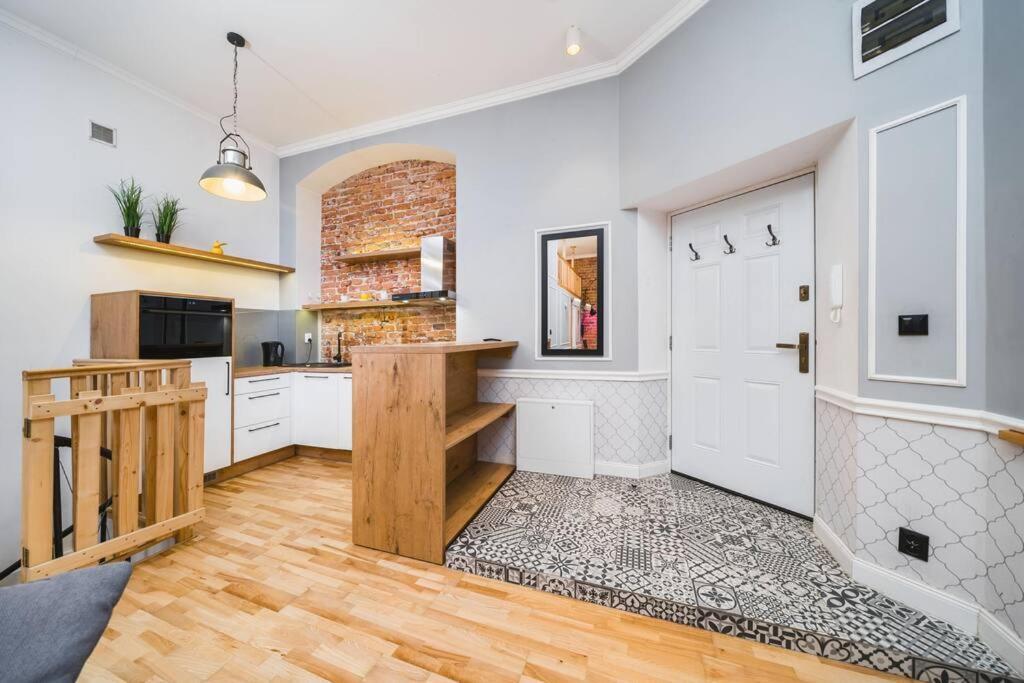 Velo Apartment, High Standard, Tv, Wifi *